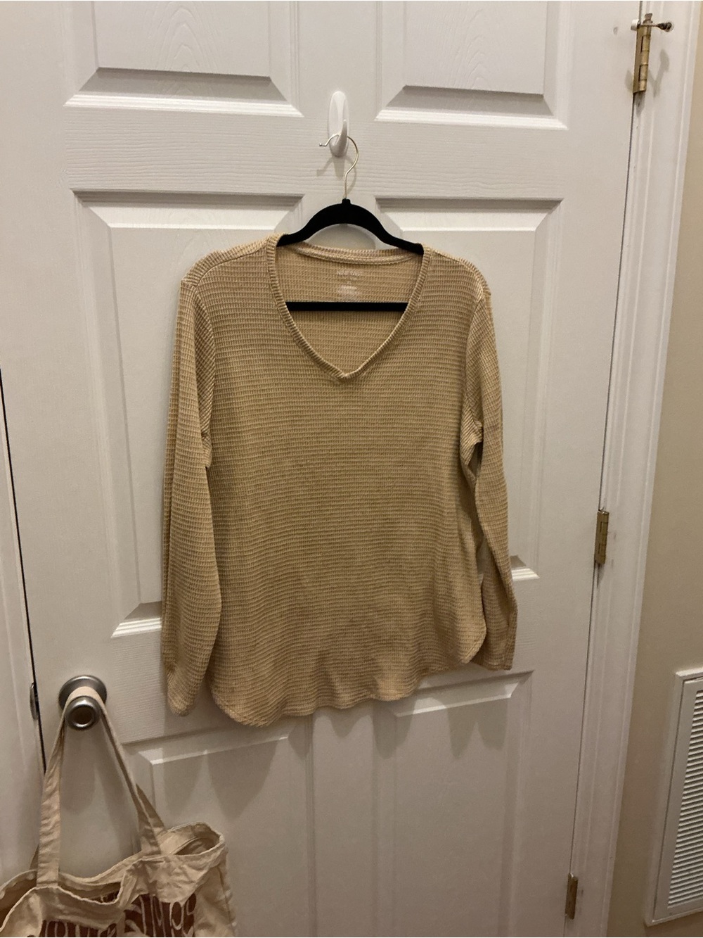 Nine West Beige Ribbed V-Neck Long Sleeve Top